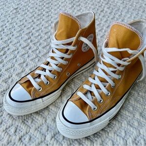Converse All Stars ochre high tops size 7/9